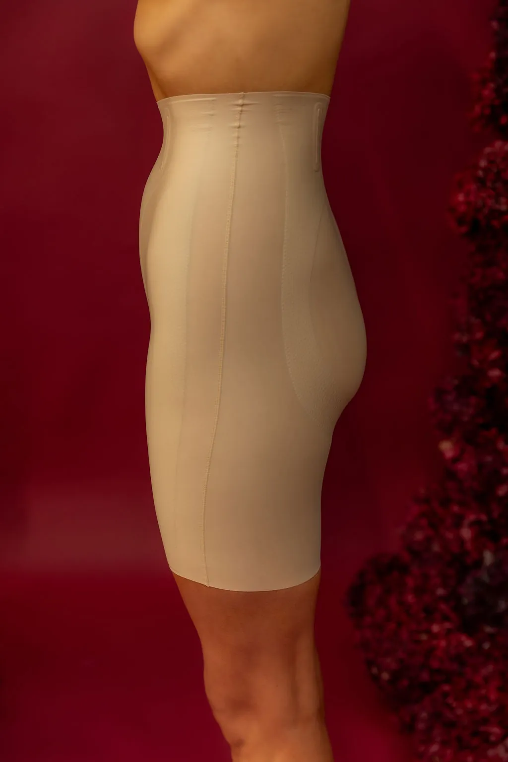 Seamless Waist Shapewear Short — view 3