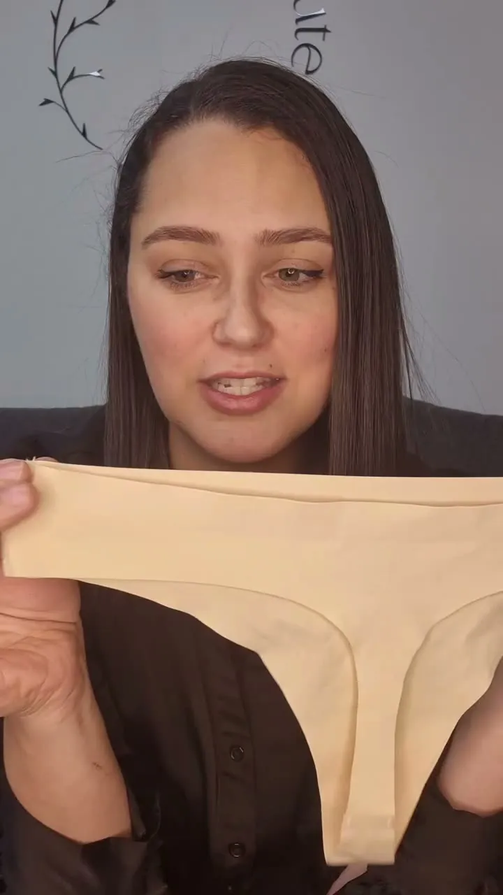 Video: Sarah explains the Seamless Panties